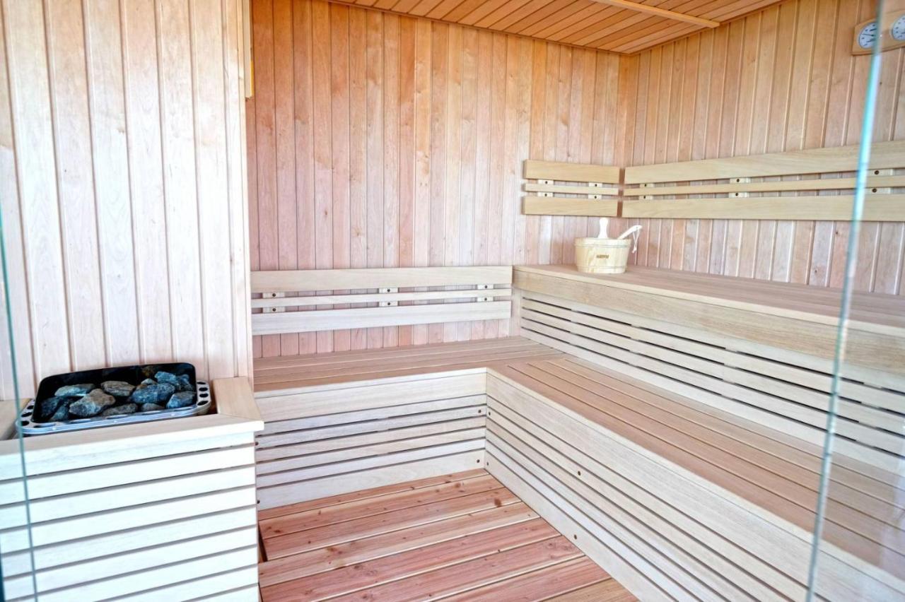 Paradise Hotel & Relax Center Pomorie Extérieur photo