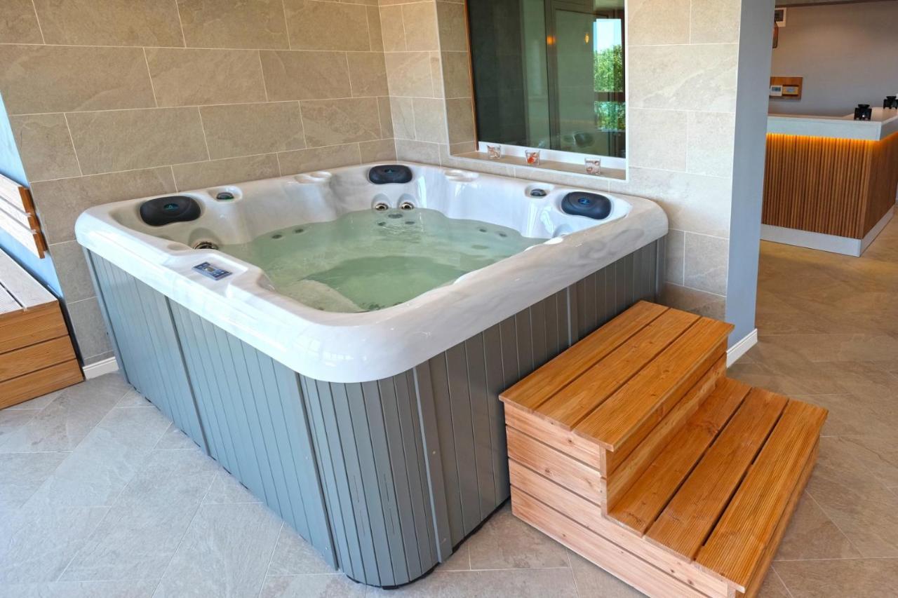 Paradise Hotel & Relax Center Pomorie Extérieur photo