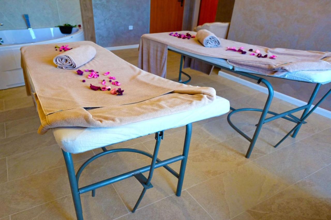 Paradise Hotel & Relax Center Pomorie Extérieur photo